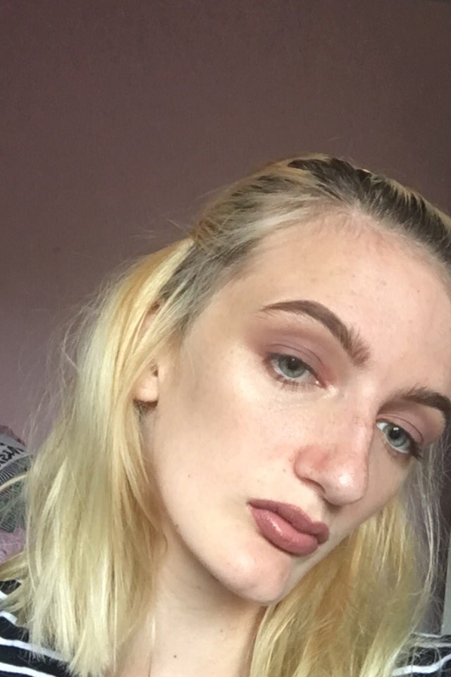 meatfreemadam's tweet photo. Feeling somewhat cute... https://t.co/NkP5bCeUWO