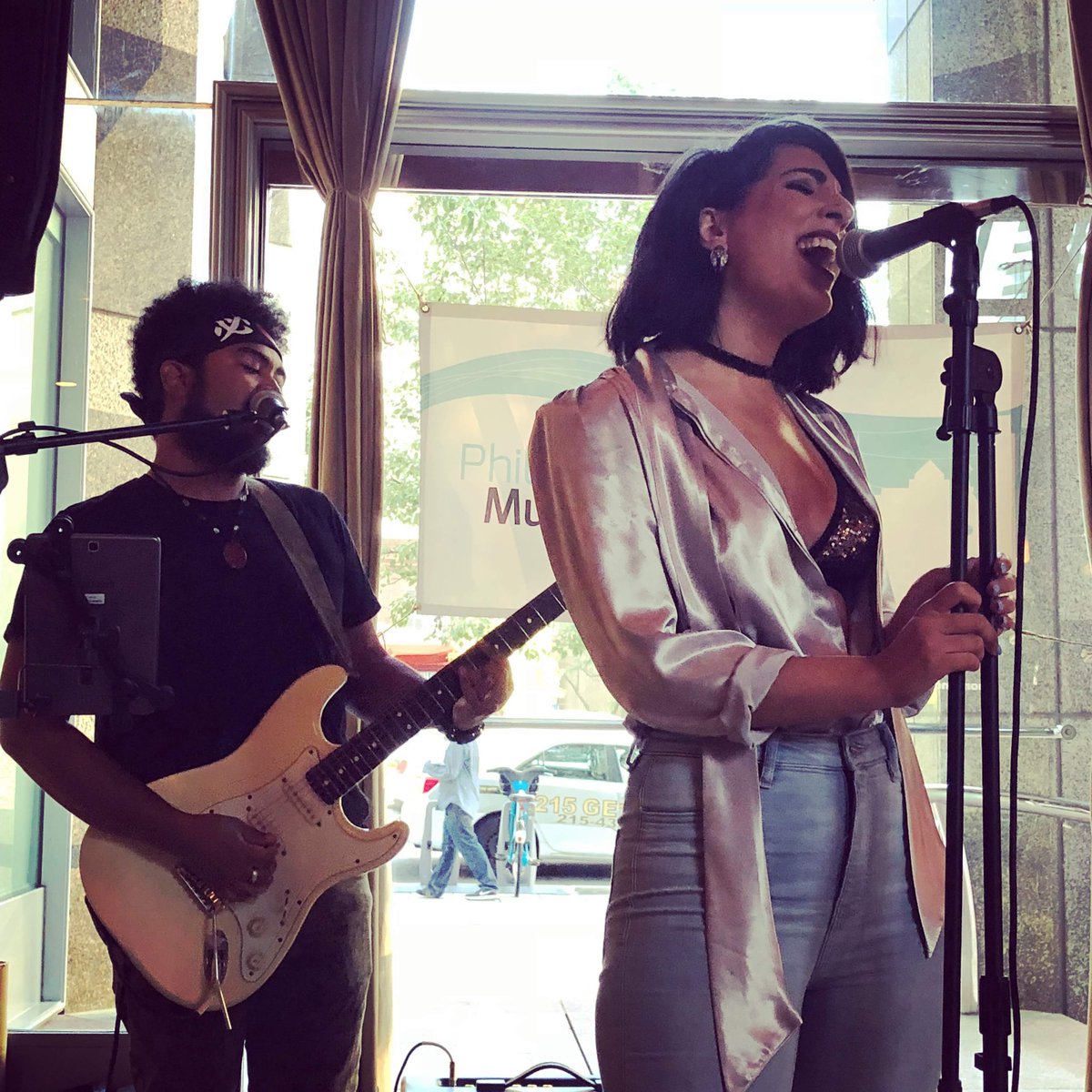 phillymusiclab's tweet photo. #TBT to our last #PhillyMusiconTap and the fantastic performance from our featured #phillymusician @thisishadar! Join us on August 16th for our next #livemusic #happyhour at @DujourCafeBar from 6-9p. #phillymusic https://t.co/smiFHbUcHB