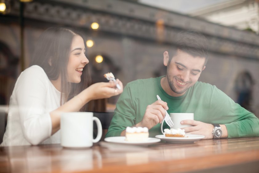 RedLionHotels's tweet photo. Don't be left out on great savings! Join #HelloRewards today for room discounts and perks. https://t.co/acY90O1kqI https://t.co/JW1X6zq13T