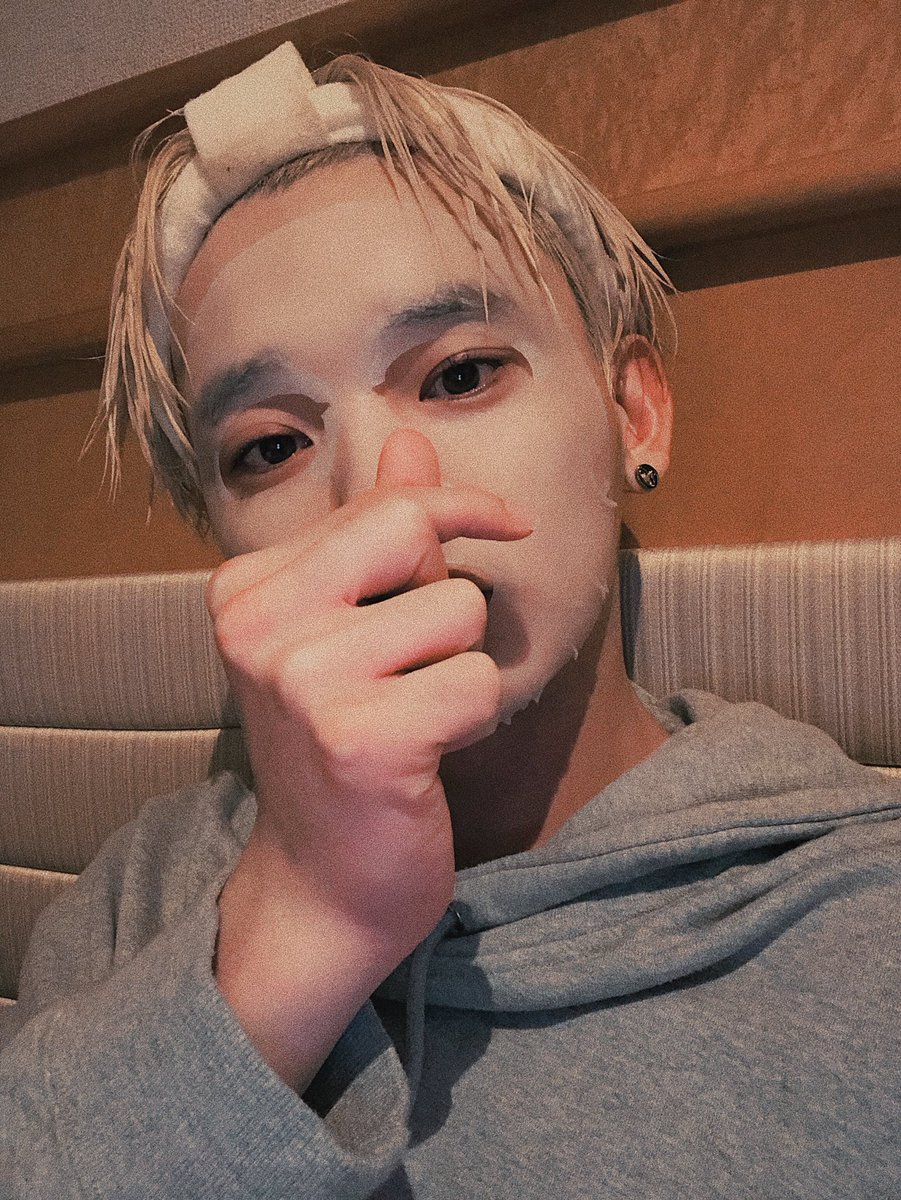 officialmap6's tweet photo. [#MAP6 #JJUN #맵식스 #제이준]
낮잠을 너무많이 자버렸나봐..😵 https://t.co/Z0OH0NVBdA