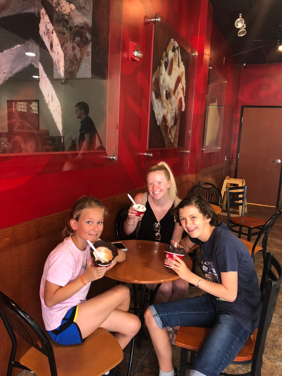 ColdStone's tweet photo. #RandomActsOfColdStone is celebrating our 30th Anniversary with FREE Ice Cream in Novi, MI today! Stop by before itโs too late! https://t.co/JO8b5a4D5x