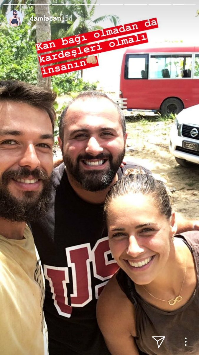 withlawliet's tweet photo. "Damla storysinde Hilmiyi etiketlememiş kesin dışladılar"
Damla:tm
Damla Can kudurtmalara doyamıyorduu #DamlaCan #DCFC #survivor2018 #HilmiCemİntepe https://t.co/VS2W5sdE2l