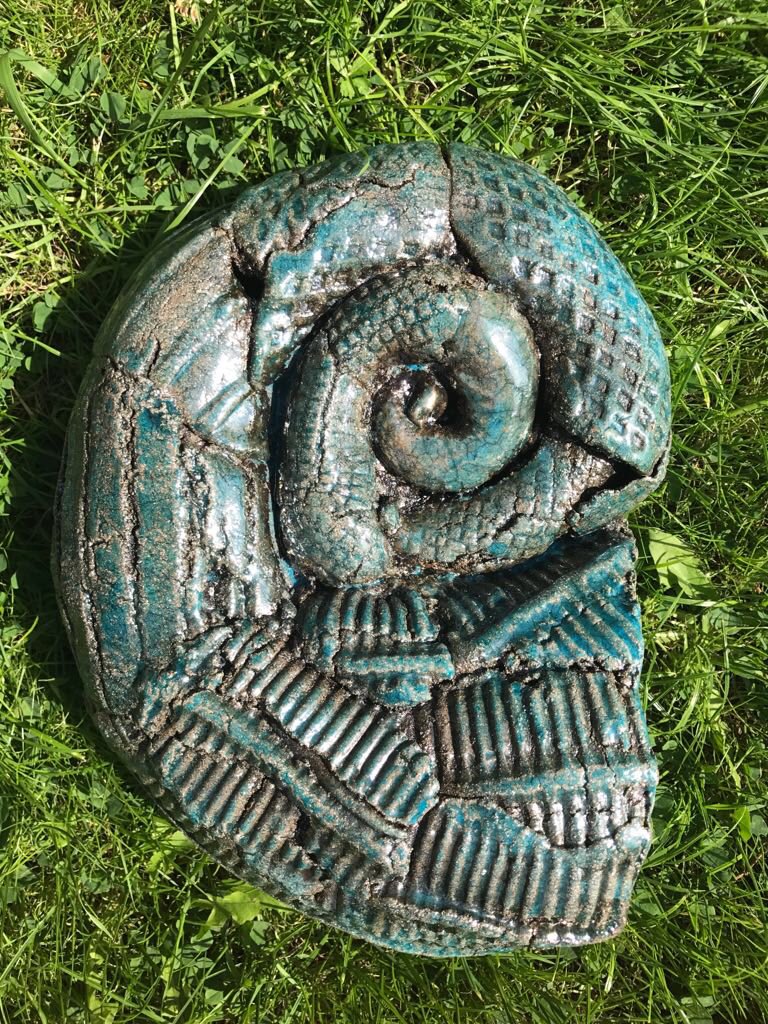 ArtNow_Club's tweet photo. 1 week till the amazing #artist Claire Murray hosts us in her secret garden space. She's created these exquisite sculptures, setting the scene for our story of the sea... #mitcham #CROYDON https://t.co/ksGq1iL11S