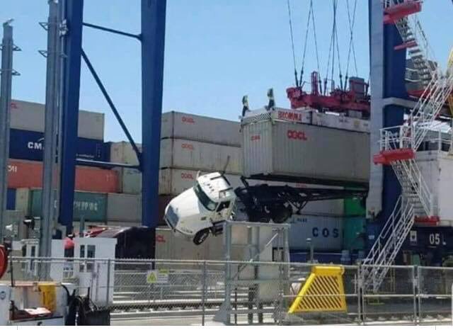 Logistics_Chick's tweet image. When you’ve got the whole trucking thing locked down...