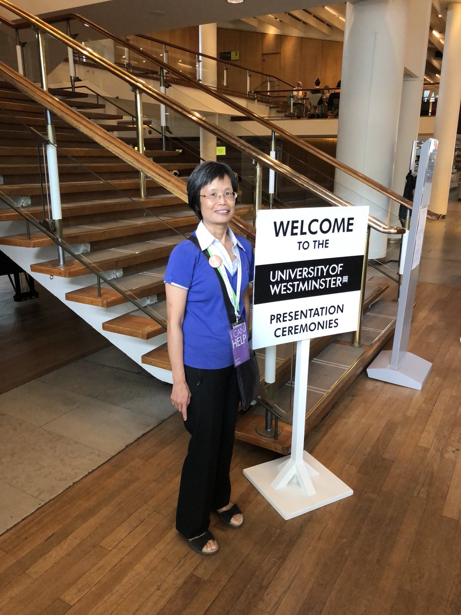 idakwaneducator's tweet photo. My final week - Graduation @ RFH, hearty farewell @ office https://t.co/hOwneiFQa7