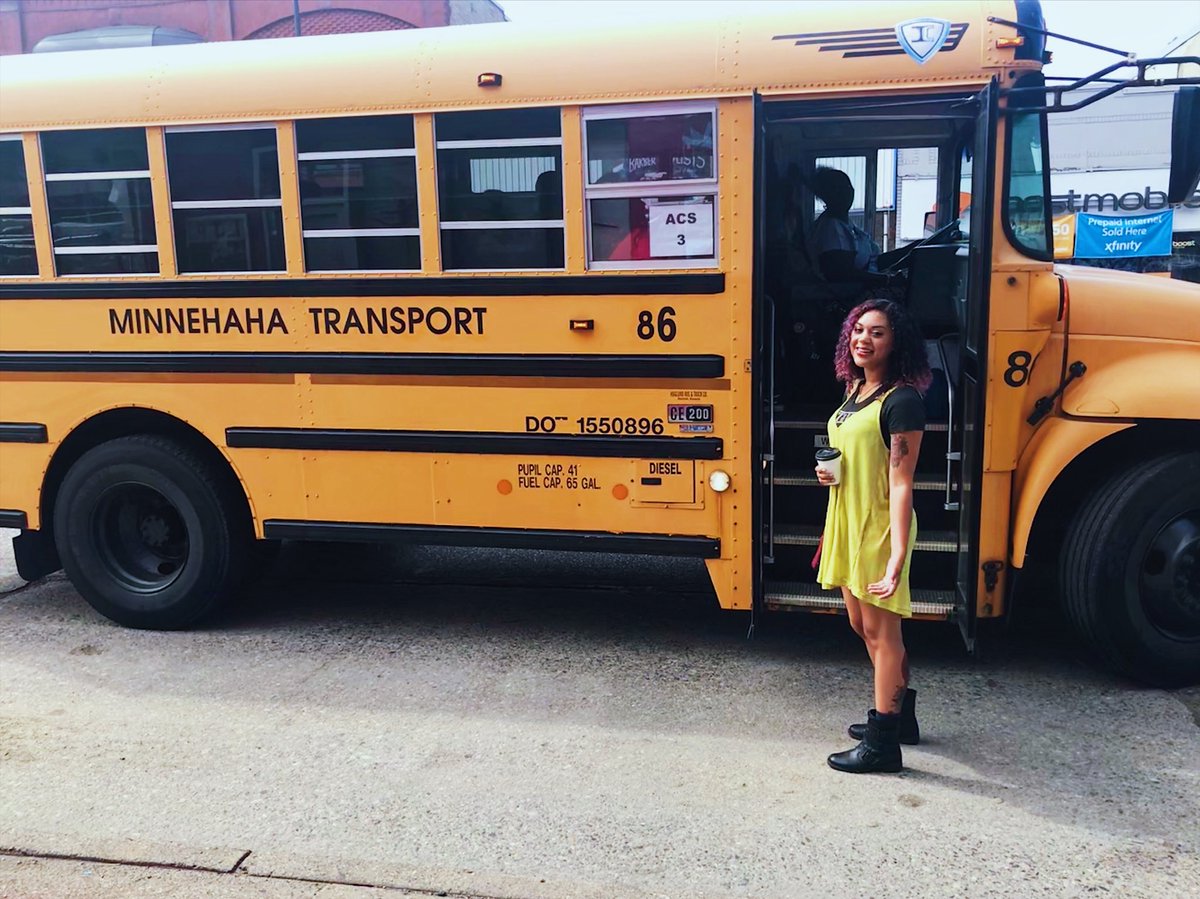 JXTA_ARTS's tweet photo. VALT (Visual Arts Literacy Training) students on a field trip to visit VALT leads @drewpetersonart & Leslie Barlow’s studios 🎨🚌 #JXTASquad #FieldTrip https://t.co/bKdJOptV4p