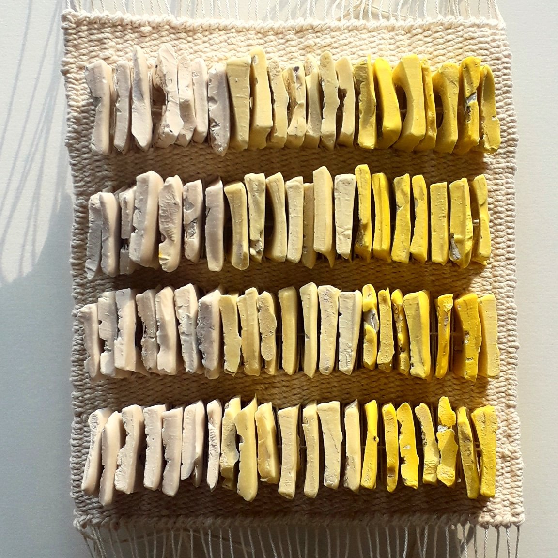 janevwalkley's tweet image. Latest tapestry weave, with jesmonite units prepped and ready for weaving over the next few days. An injection of colour from @sunnybankmills weaving shed which has wickedly vibrant graffiti. Coming to end of 3rd module @LAUmacreative #madeinyorkshire #jesmonite #tapestryweave
