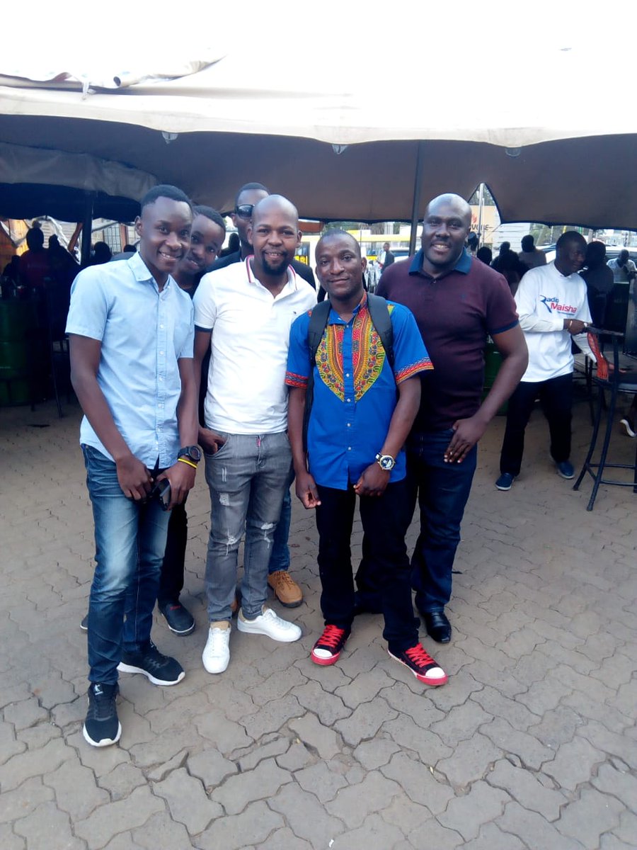 lasty_harrison's tweet photo. Fare the well papa @Alex_Mwakideu...life is all about changes we need to take it positive na move on.But umetuacha na uzuni moyoni sisi kama mafans wako 😢😢😢
#AlexnaOtos
@radiomaisha
@Cpt_Otos 
@SirOgembo 
@Obuya_Blogs
@EliKhumundu 
@Steve_MarigaKE 
#KupendezeKusiweNaUpungufu https://t.co/tryPI24Lwg