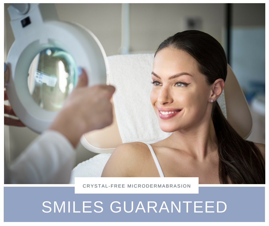 RejuvenationLR's tweet photo. She's all smiles, and you would be too if you tried our Crystal-Free #Microdermabrasion! Designed to remove the dead layers of skin to expose a more flawless-looking face; this facial is one of the most popular for wrinkles, sun-damage and enlarged pores. https://t.co/VE641YroK7 https://t.co/UaFuiVv6IA
