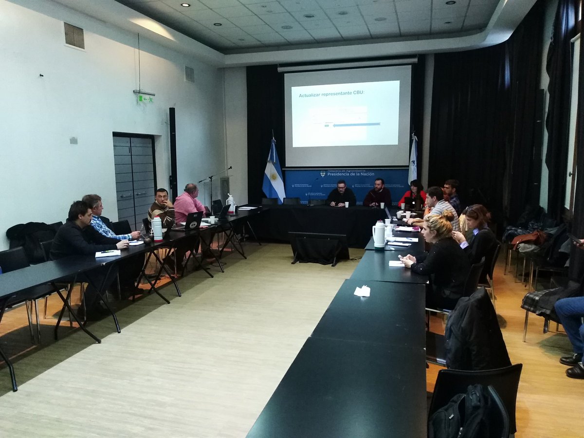 pdemza's tweet photo. Trabajando en #Minagro sobre sistema de gestión @CambioRural_II con todo el equipo de coordinacion https://t.co/8MHdBvarF2