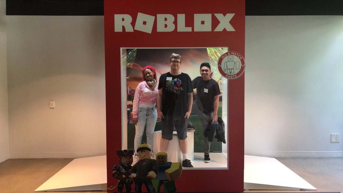 Jaz On Twitter I M At The Roblox Hq With Inyo22rblx - Copyrighted ...