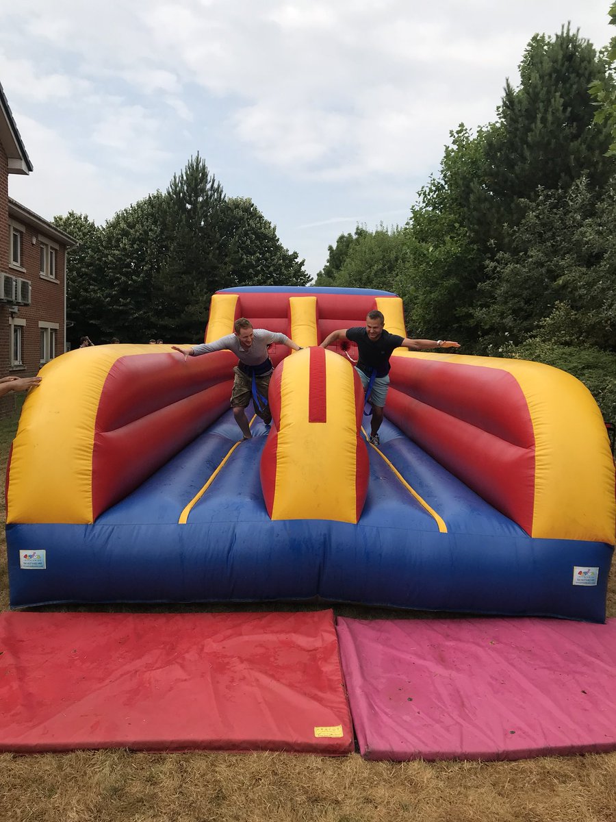 KascadeUK's tweet photo. Today we had a great day, celebrating our late Founder and the success of the company in 2018 so far. The day as full of great discussions on how to improve CW further and an afternoon of games and fun! #definetomorrow #computerworld https://t.co/W3Ng4OBlAQ