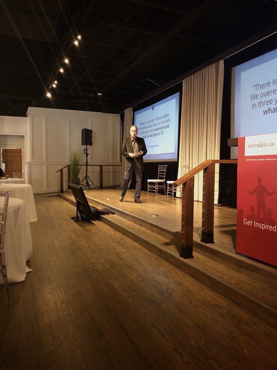 RedPropSpeakers's tweet photo. @ubercool speaking on trends forecasting! #RedPropDallasShowcase #redpropellerspeakersbureau https://t.co/ywIdYeCgDE