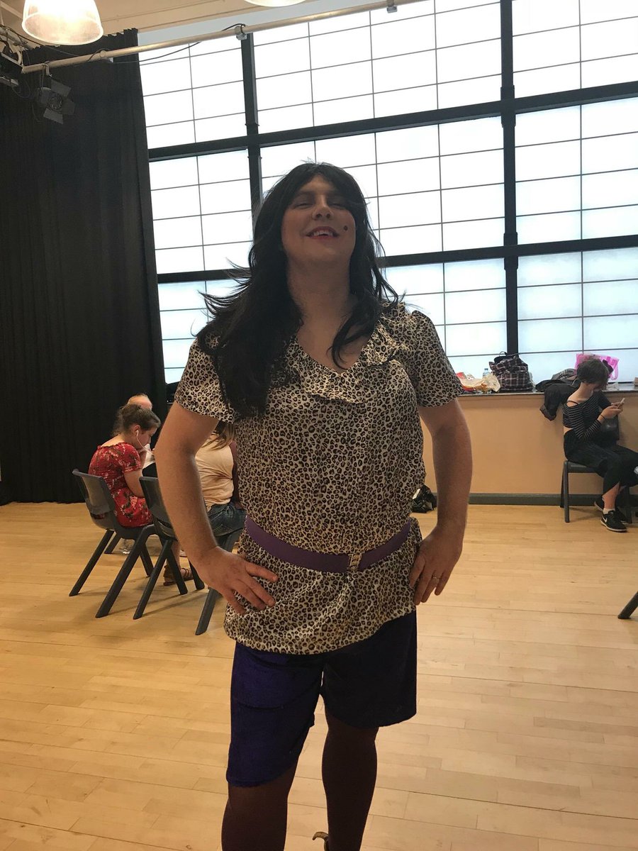 PV_Computing's tweet photo. Your head of computing is looking especially fetching this evening ladies and gentlemen #mrcrampton #onlyonsaturdays https://t.co/hp53FI4paG
