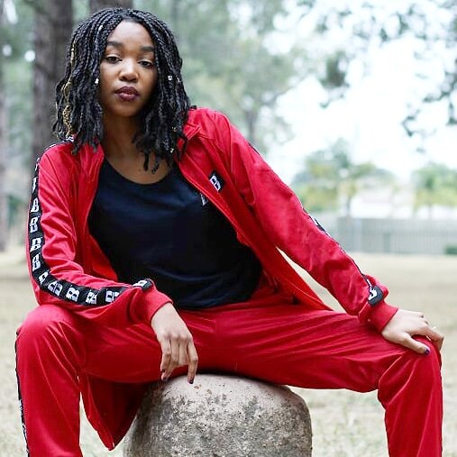 BullyzBXG's tweet photo. We just dropped some new heat 🔴Red edition🔴 going live on our site tomorrow. #BullyzFitness #UnbreakableS2 @Can_Do_Za https://t.co/wcBFP1nkkW
