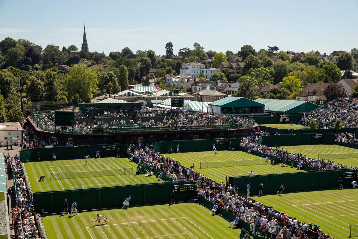 RalphLauren's tweet photo. At #Wimbledon, tradition is never out of style. Read an insider’s take on the tournament from @TeoVanDenBroeke of @BritishGQ on #RLMag: https://t.co/XfCbl4Jueo https://t.co/lRBSJ8lkVU