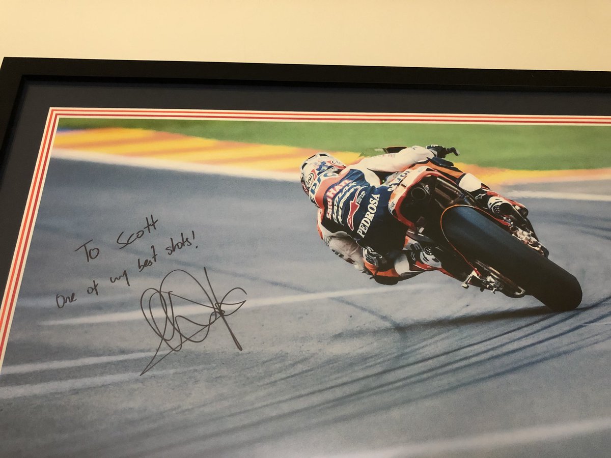 ScottJonesPhoto's tweet image. Best wishes to @26_DaniPedrosa and thanks for working with @PhotoGP over the years. Signing with you was always a pleasure and this shot in my office is one of my favorites.