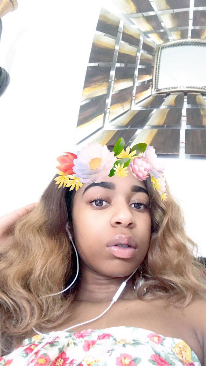 iamkaylah__'s tweet photo. #FineKidsOfSu22😛💛💙 https://t.co/PMN2Oq1r7A