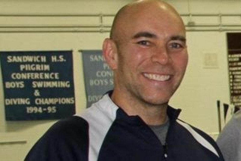 TuftsJumbos's tweet image. The Tufts Athletics family extends our deepest condolences to the family of Mike Pimentel, who passed away on Thursday. Mike invented strength &amp;amp; conditioning at Tufts, worked in sports medicine and was an all-around great guy who will be missed. ccgfuneralhome.com/obit/michael-r…