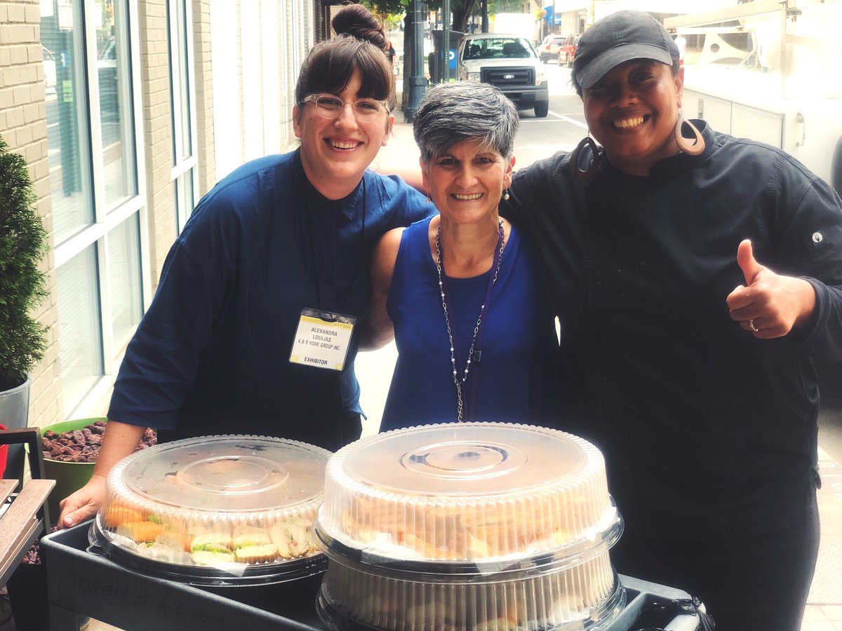 ABHomeInc's tweet image. #Shoplocal this weekend to support small businesses!  We'd like to thank #Atlanta local cafe @foodshoppeatl for providing us with delicious lunches throughout the week.  
Stop by our showroom between 4-6pm for our 25th Anniversary Party! 🎉 AmericasMart Bldg 1, Floor 11, B3!