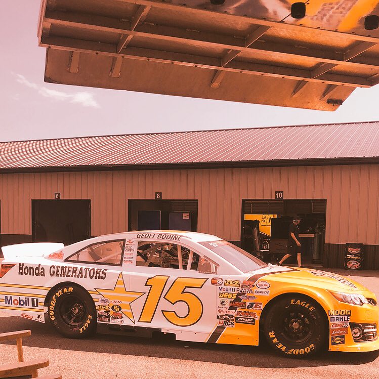 RevRacin's tweet photo. History is here today @ThompsonSpdwy honoring #TommyEllis @pardoruben and @Geoffbodine in the  #Throwback100 with @NASCARDiversity drivers @rubengarcia4 @CabreChase and @The_Rhino23 https://t.co/HcdVm0plim