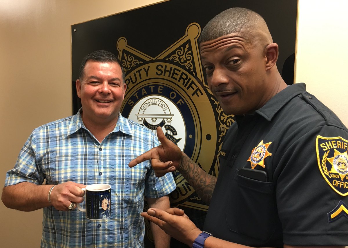 GwinnettSO's tweet photo. MDS Baker canโt believe that his own Chief would rather drink from an @addy_pez mug than his mug! ๐คฃ๐โญ๏ธ #sorryBaker #ChiefSolis #LivePD #Addy @Devildog683 @IndependenceGr1 https://t.co/mPTZMqvt7P