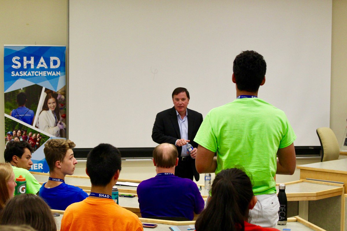 Shad_Sask's tweet photo. Huge thank you to Education Minister @GordWyant for engaging with our @SHADnetwork students in Saskatchewan today! Hon. Minister Wyant answered some tough questions from Canada’s brightest youth! #SHAD2018 #SHADSask @SKGov @usask https://t.co/bo3ii0lAQa