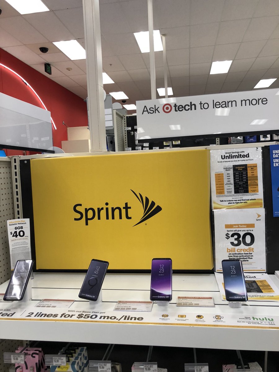 ElstenJanice's tweet photo. Target 2460 #Sprint  #UnlimitedPlus. #Hulu #Tidal # waivingActivation Fees this weekend!  @markjacksonKC5  @erinkorski https://t.co/gjv7hqHoTm