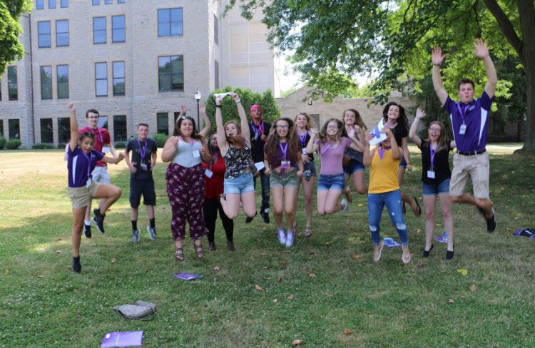 NUCarrieOL's tweet photo. @NUJustinOL and i ADORE group 4! Excited to see you at NSO, hope you all enjoyed the jigalo 🦅 https://t.co/VoVfPY0EW8