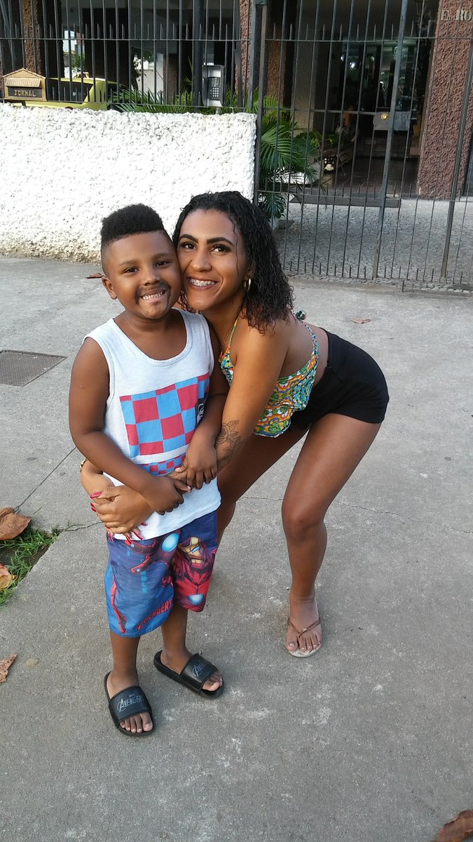 malurenan's tweet photo. Minha melhor companhia ❤ https://t.co/xc5Ekc0GYW