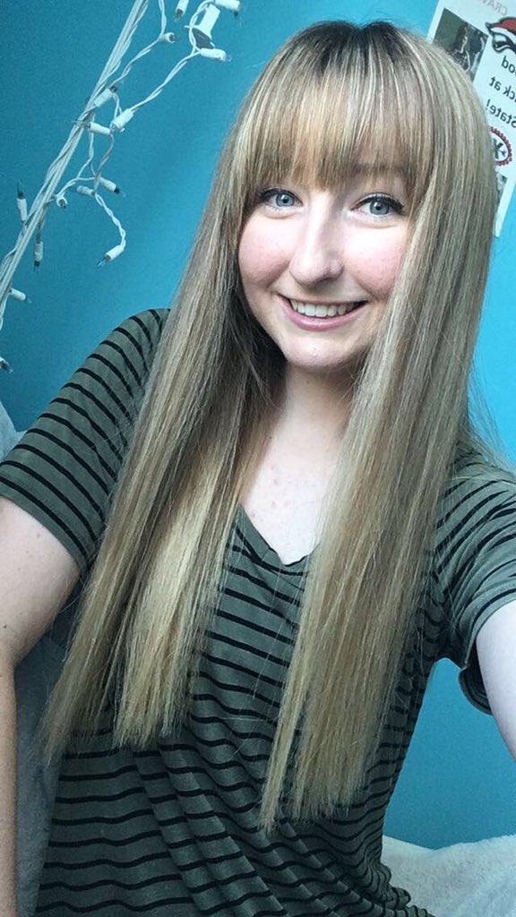 OmqVic's tweet photo. I always told myself I would NEVER get bangs again. Well, here I am #secondtimesacharm https://t.co/W5Sc9mqSwn