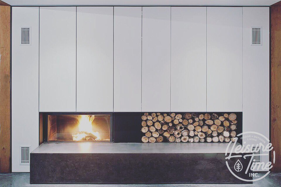Leisure_Time_ID's tweet photo. Linear #woodfireplaces are a work of art and @stuvfiresuk has mastered this art!
.
.
.
.
.
#warmandkozy #leisuretimeinc #livingroom
#gasfireplaces #gasfireplaces #homedecore
#home #fireplace #renovation #moderndesign
#interiordesign #builtins #homedesign #dreamhome https://t.co/jhbPBTAVGv