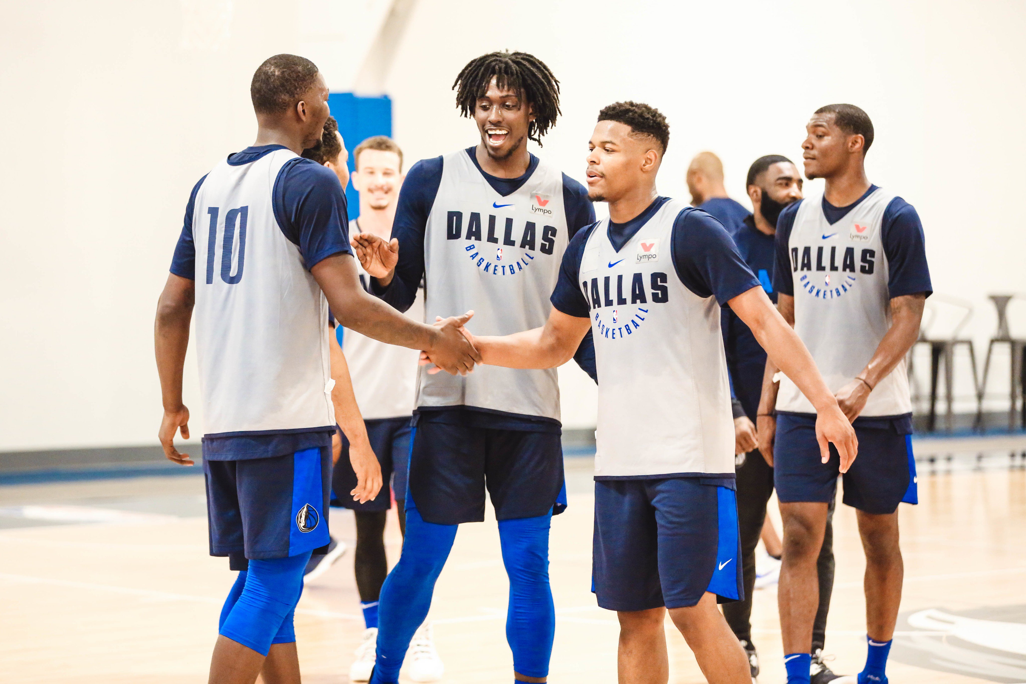 Dallas mavericks practice shirt hotsell
