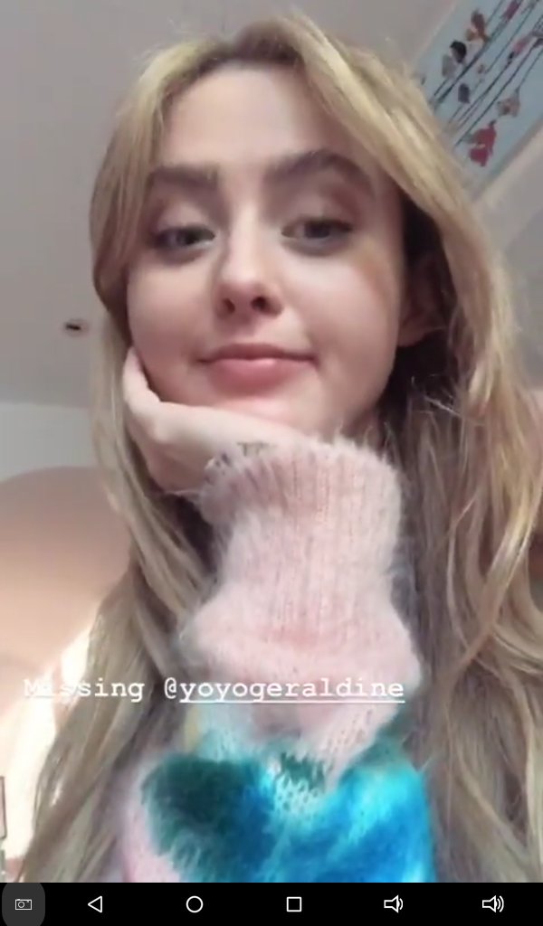 backpos's tweet photo. #BlockersWatchers dvd I can't wait to see you in The movie @kathrynnewton 💖🔥💖🔥 https://t.co/PHf0US0eC7