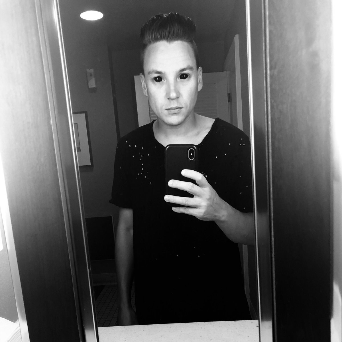 Ryan Ganster tweet media