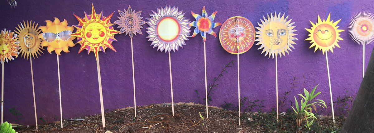 KailuaBrod's tweet photo. Here are sun signs we'll be raising during our chants on September 8.  We'll be making  at least 40.  They're just spray-mounted to posterboard, cut out, and  glued to quarter-round dowels, which have a flat side.  Google has a ton of sun images. #RiseForClimate https://t.co/07OweGFmSt