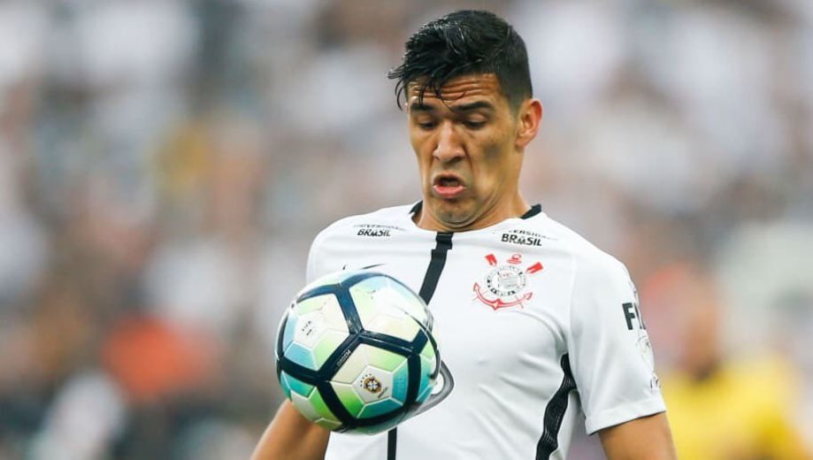 DailyWestHam's tweet photo. Fabian Balbuena passed his medical today with flying colours and shall be announced on the official social media accounts over the weekend. 

Up the Hammers. ⚒ https://t.co/tPyvo7om4e
