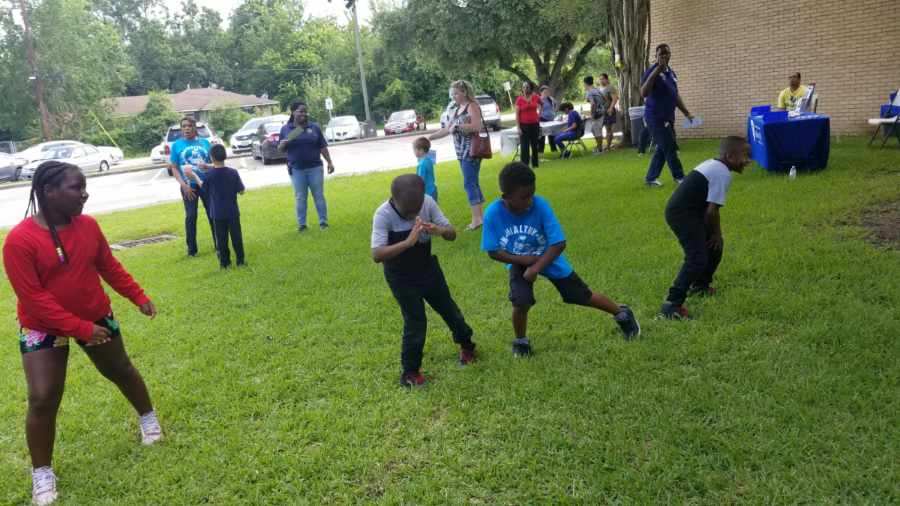 HCDE_CASE's tweet photo. More scenes of @FrancisESAldine students today having fun & #KeepKidsLearning during the #afterschool celebration event. #SummeratCASE #youth #713Day #community @AldineISD https://t.co/jqvSY7t51l