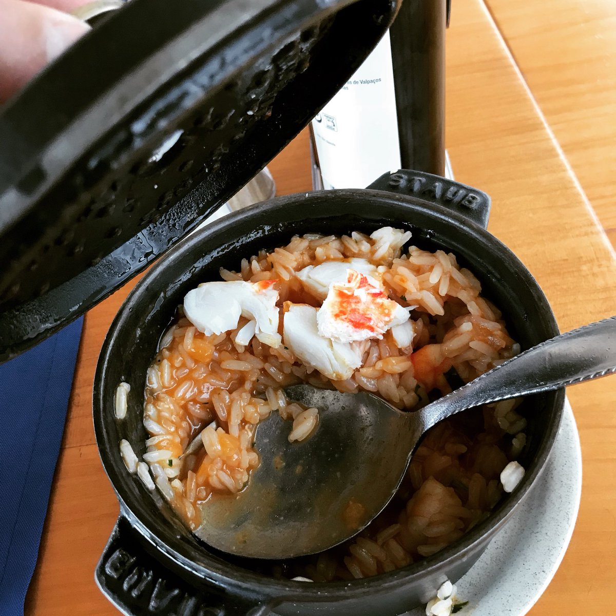 Old school cooking: Rice with lobster &amp; shrimps😋

#prEATator #eat #eating #food #foodpic #foodblog #foodporn #foodlover #foodblogger #foodstagram #yummie #yummyfood #tasty #tastyfood #fresh #delicious #homemade #lobster #rice #shrimp #madeira #portugal #oldschoolcooking
