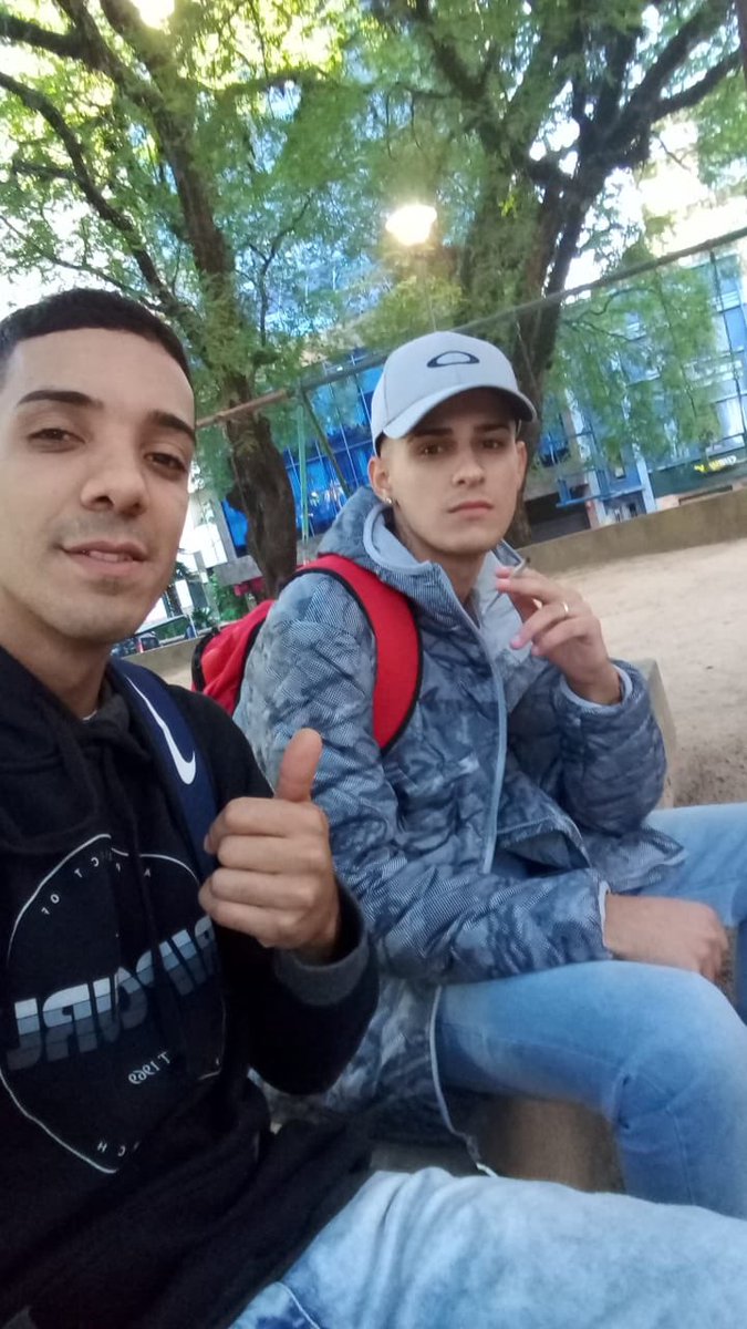 junior_silva361's tweet photo. 🎈🤟🏽 https://t.co/rvTXzTX4QF