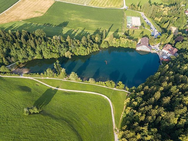 spusavec's tweet photo. Tiny man made lake (Črnava lake)
#birdeyeview #crnava #preddvor #aerialpanorama #mountains #nature #beauty #gorgeous #landscape #outdoors #flying #dronestagram #dronephotography #drone #instadrone #dji #djimavicpro #mavicpro #awesome #igslovenia #slo… https://t.co/BQIB2jI5N2 https://t.co/9j8JO8Zwnz