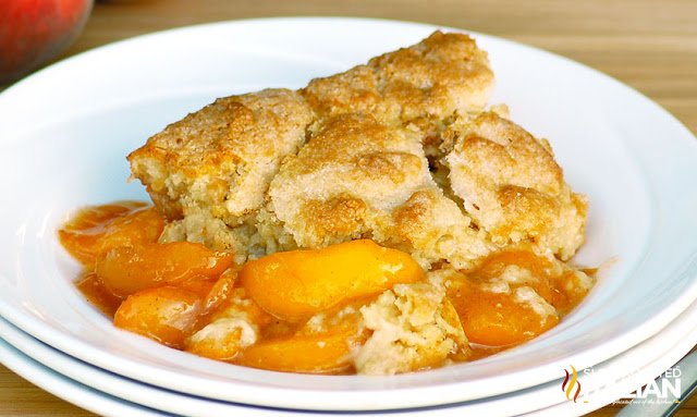 Best Ever Southern Peach Cobbler (With Video) buff.ly/2MtUlip