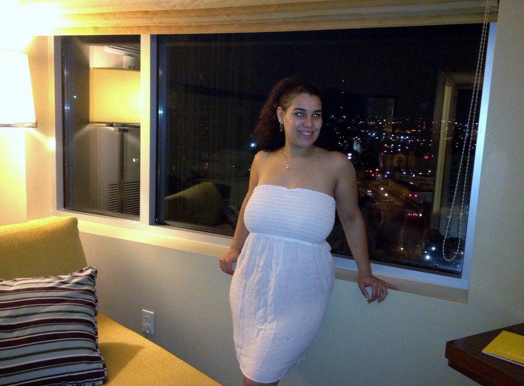 Teetaanic's tweet photo. En el hotel con ganas de tener sexo! https://t.co/jPK54RziYe