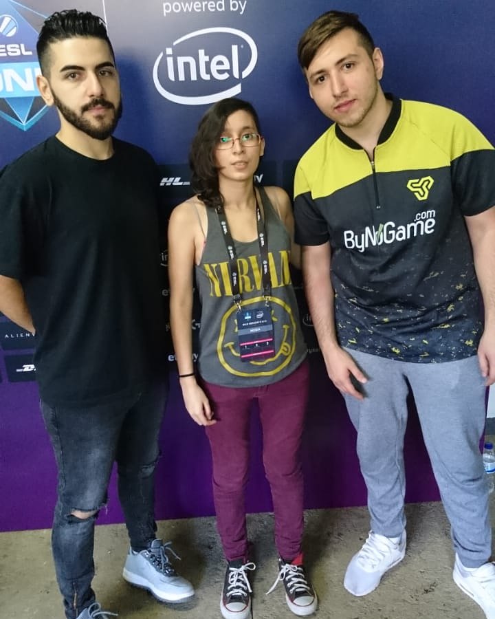 Evzy9's tweet photo. Pronto, quizás en unas horas, se viene entrevista con @SpaceSoldiersTR a @Maj3r_ y a @XANTAREScsgo en la ESL One Belo Horizonte.

Estén atentos.

#ESLOneBH #cs #csgo #esports #ESLOne #spacesoldiers #maj3r #xantares #entrevista #interview #counterstrikeglobaloffensive https://t.co/dQ5j68ZpFy