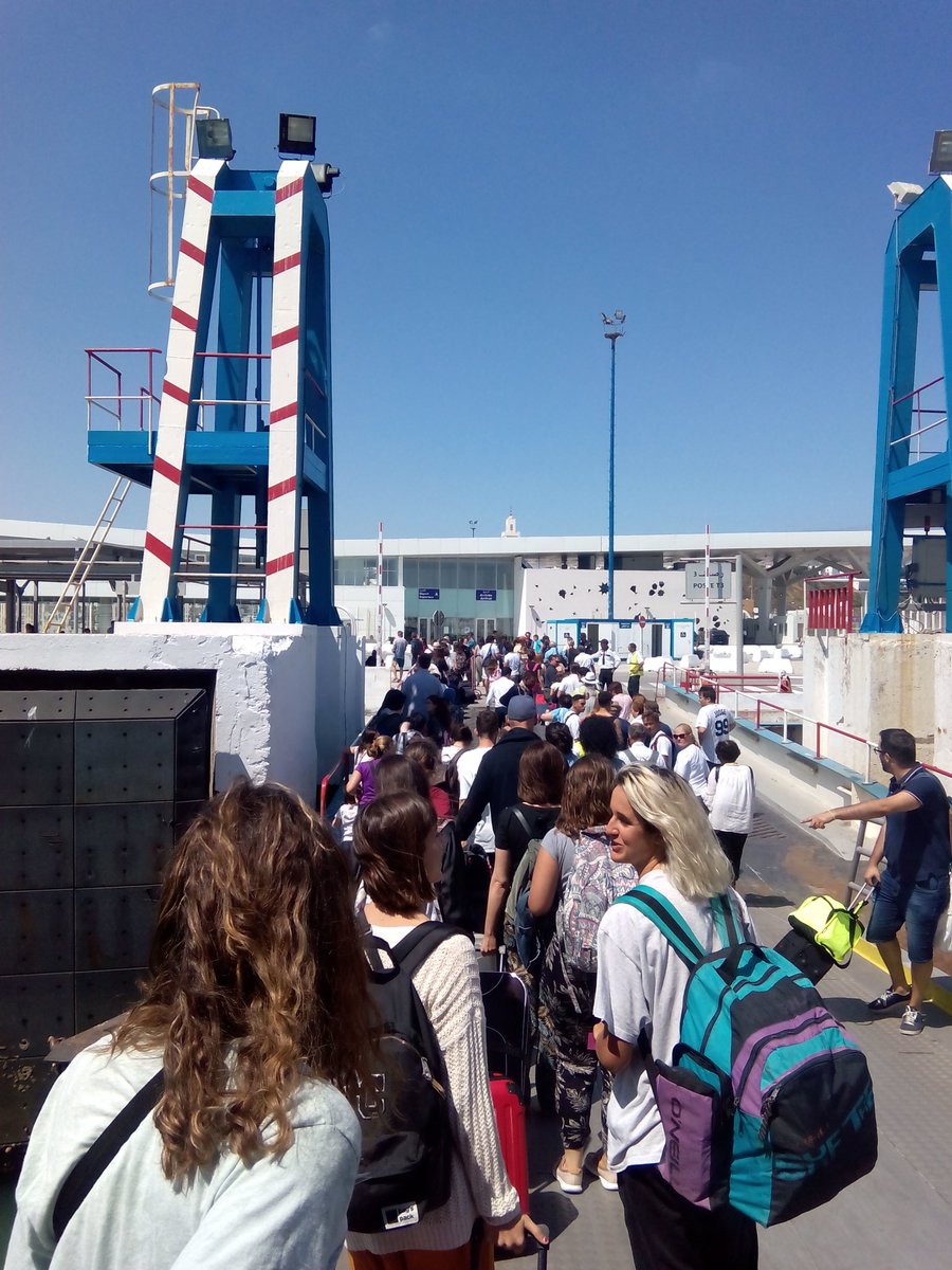 ViucaT's tweet photo. Dia 1. Llegada al puerto de Tánger. https://t.co/MxaNzpgiVK