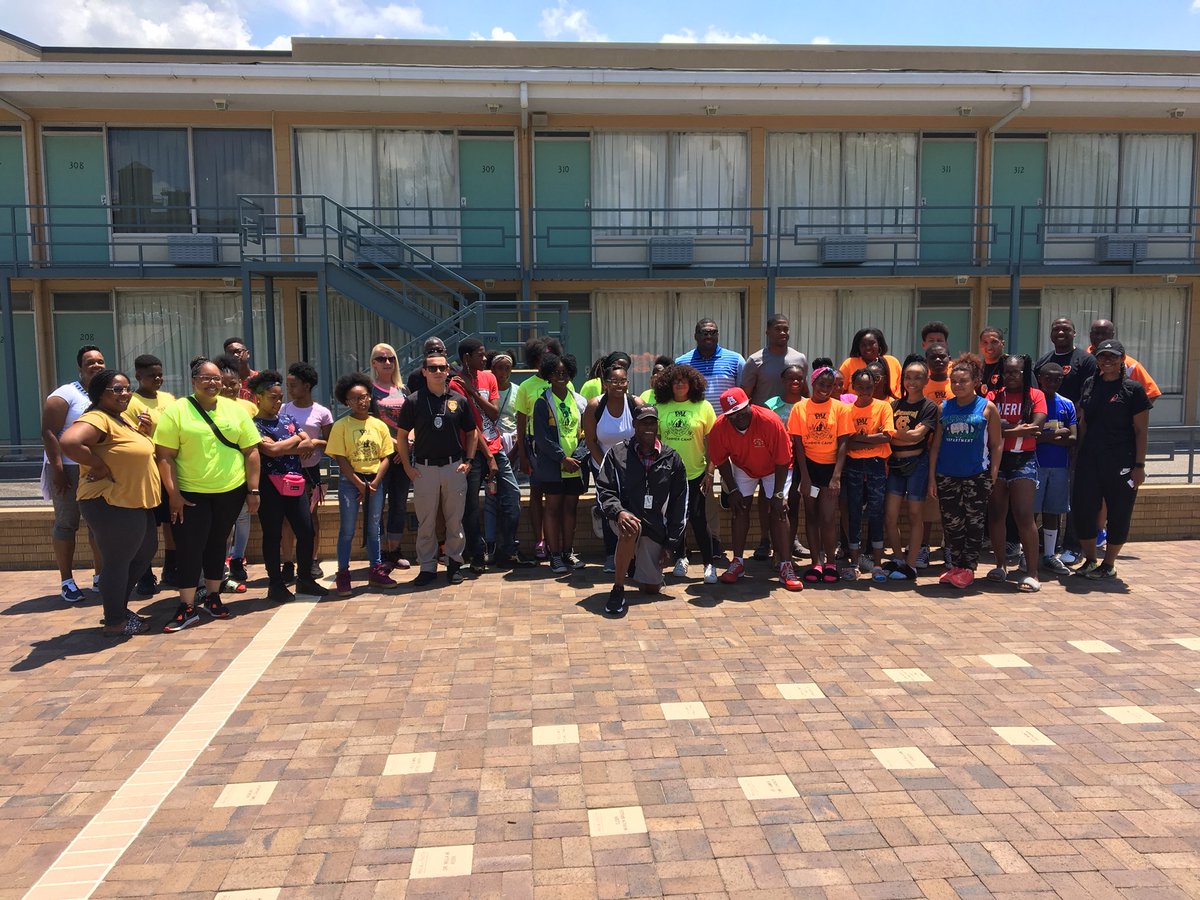 StLouisCoPAL1's tweet photo. Today is the last day of our PAL/RESTORE summer camps. Hazelwood, University City, and Normandy have come together for a day trip to Memphis. This summer has been a great success. We hope our campers value the relationships we have built over these six weeks as much as we do. https://t.co/oMw9lT3Kfk