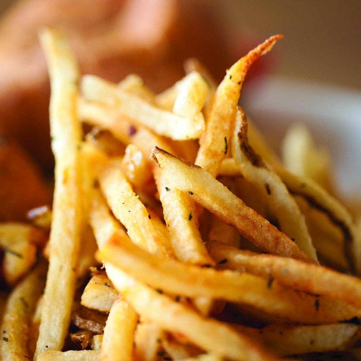 CommunalUT's tweet image. 🍟 Bring a friend or coworker to lunch to celebrate National French Fry Day with us!