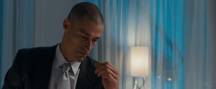 Matthew Fox turns 52 today, happy birthday! What movie is it? 5 min to answer! 