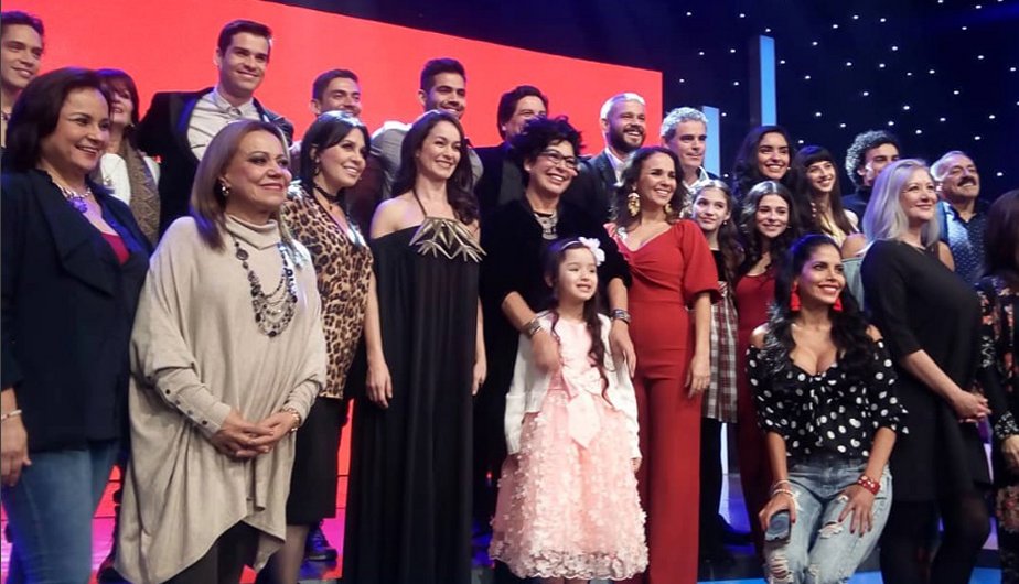 #MiEsperanza: este es el elenco de la nueva telenovela de América TV goo.gl/h5WW76 @MiEsperanzaPeru