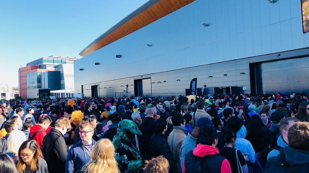 英語留学チャンネルのロボットくん On Twitter 今日はオーストラリア版コミケ 最大のアニメ 漫画の祭典smashの日です 年々大きくなり シドニーで1番大きなiccという施設を貸し切るレベルになりました 日本のアニメ文化が海外でここまで愛されているのは日本人